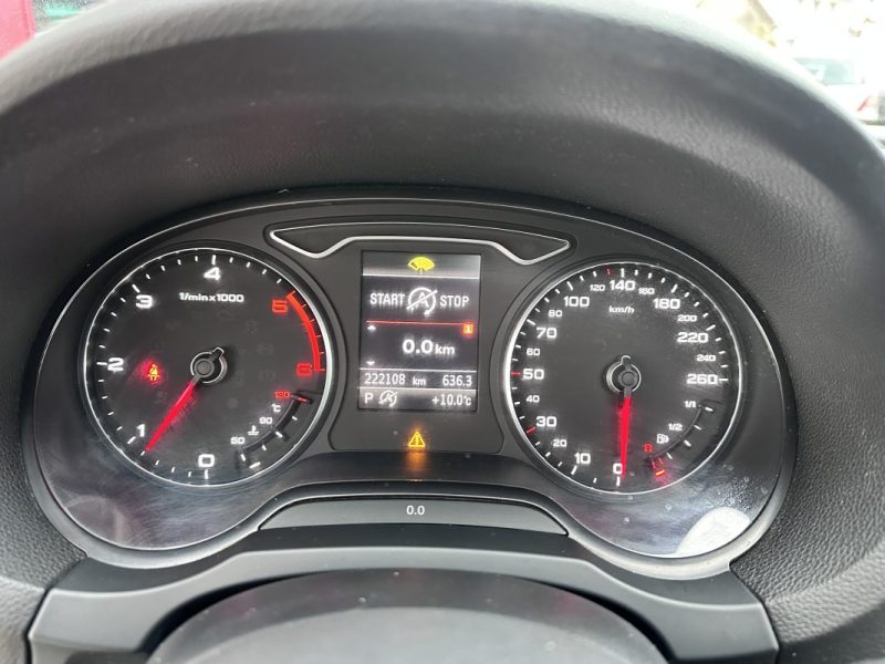 AUDI A3 SPORTBACK 2.0 TDI 150 S-LINE S-TRONIC. 