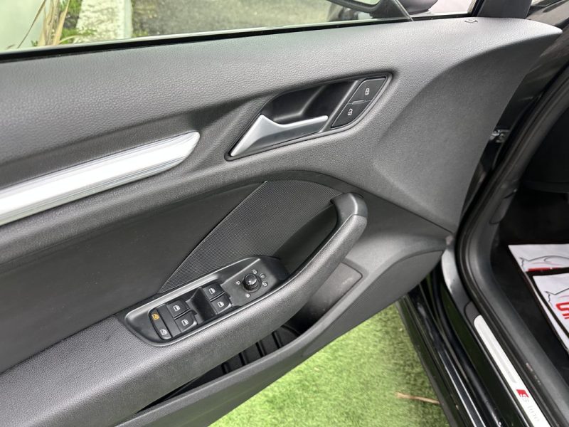 AUDI A3 SPORTBACK 2.0 TDI 150 S-LINE S-TRONIC. 