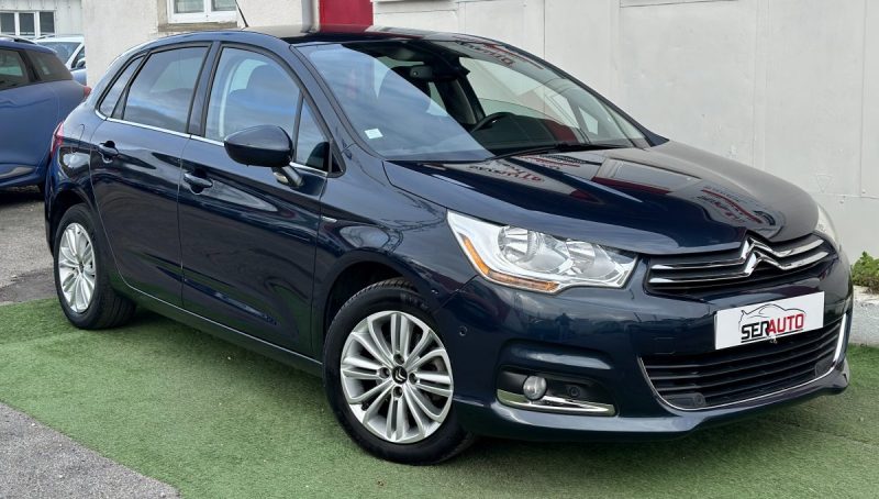 CITROEN C4 1.6 E-HDI 115 FAP CONFORT ETG6 / 1ERE MAIN / FAIBLE KILOMETRE 