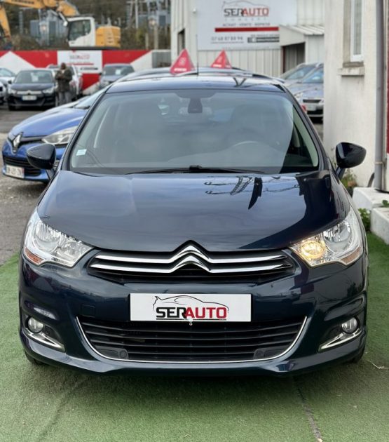 CITROEN C4 1.6 E-HDI 115 FAP CONFORT ETG6 / 1ERE MAIN / FAIBLE KILOMETRE 