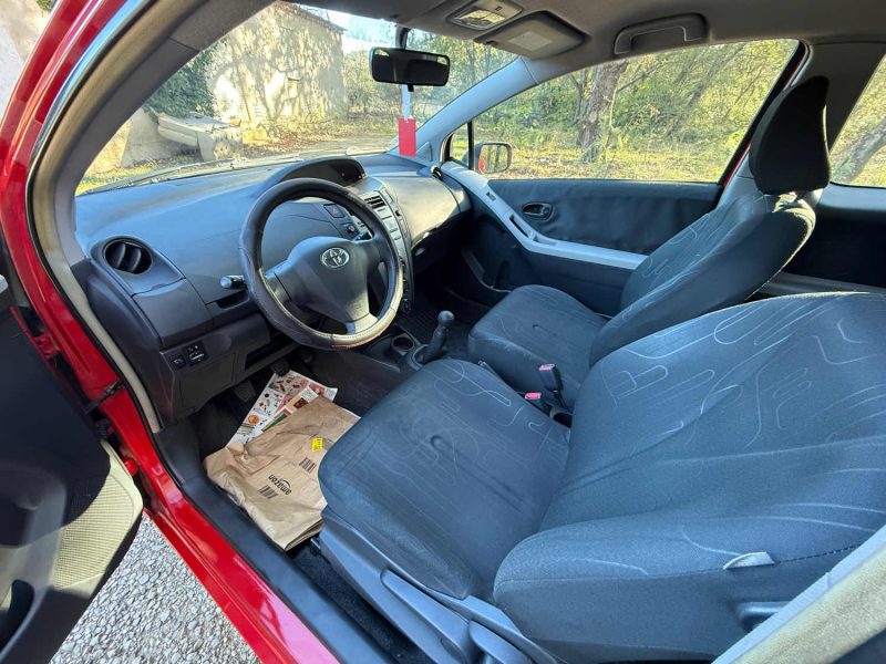 TOYOTA YARIS 1.0 VVT-I 68 FRANCE 3P 2010