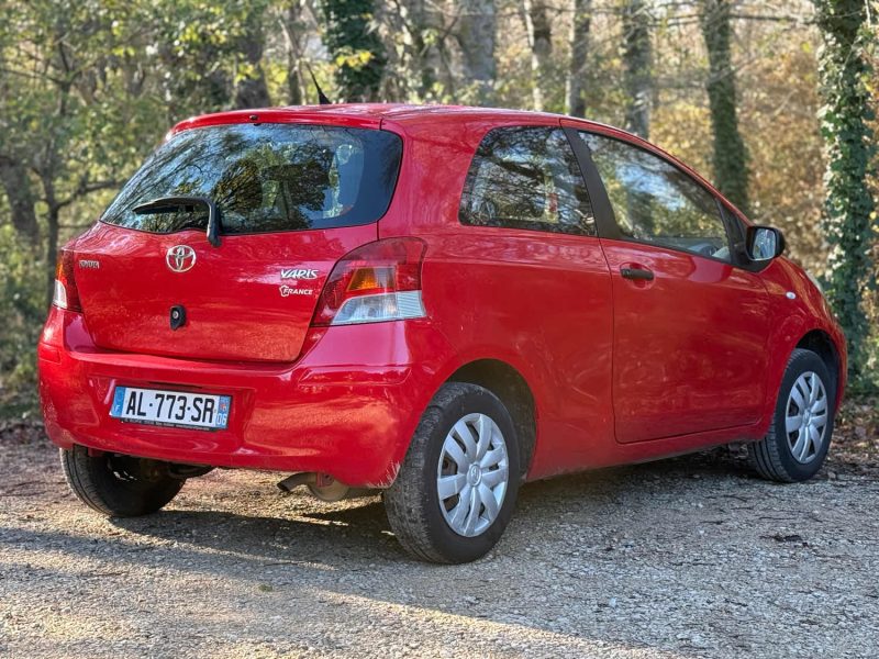 TOYOTA YARIS 1.0 VVT-I 68 FRANCE 3P 2010