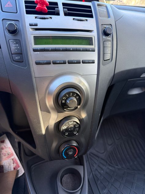 TOYOTA YARIS 1.0 VVT-I 68 FRANCE 3P 2010