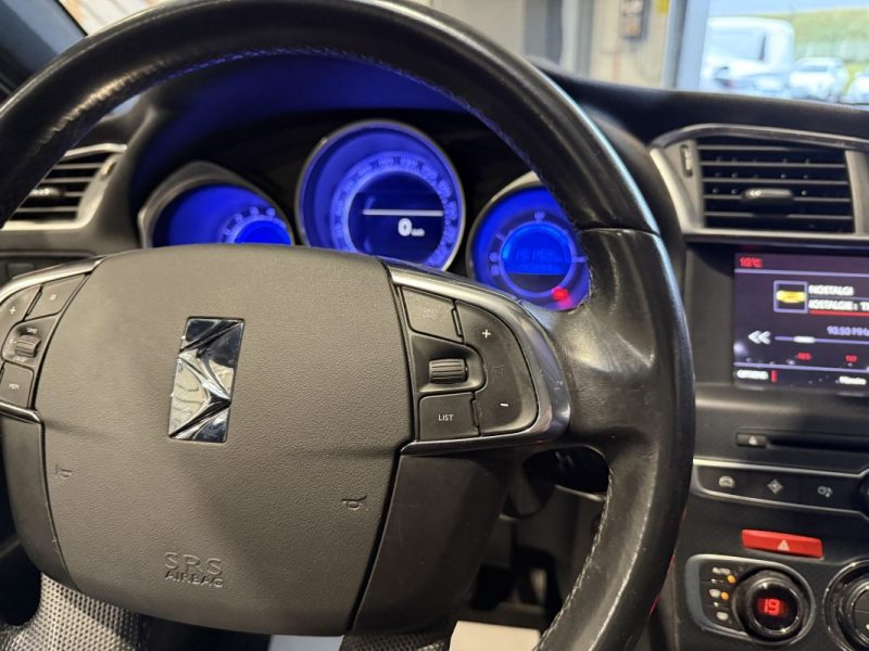 DS DS4 1.6 HDI 120ch SOCHIC / KIT DISTRI NEUF