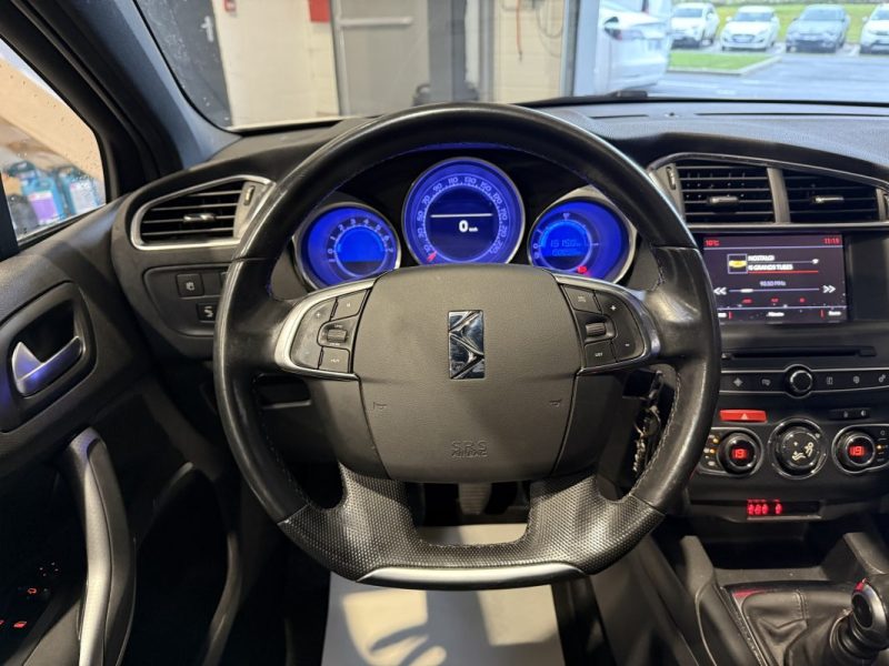 DS DS4 1.6 HDI 120ch SOCHIC / KIT DISTRI NEUF