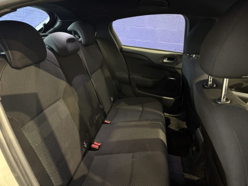 DS DS4 1.6 HDI 120ch SOCHIC / KIT DISTRI NEUF