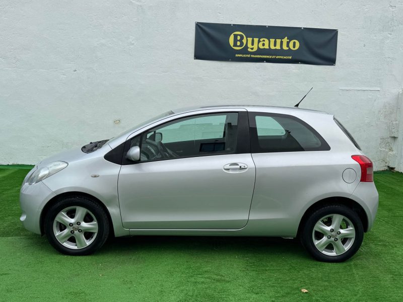 TOYOTA YARIS 1.3 VVT-I 87CV/GARANTIE 12MOIS/ EMBRAYAGE NEUF  2007