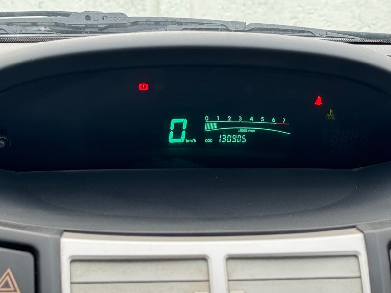 TOYOTA YARIS 1.3 VVT-I 87CV/GARANTIE 12MOIS/ EMBRAYAGE NEUF  2007