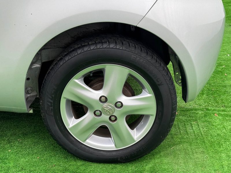 TOYOTA YARIS 1.3 VVT-I 87CV/GARANTIE 12MOIS/ EMBRAYAGE NEUF  2007