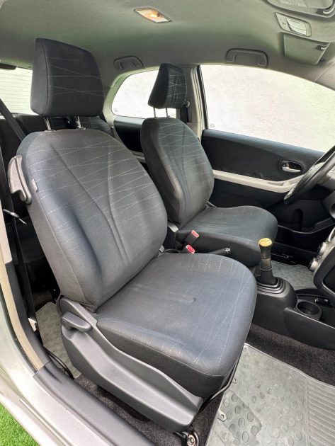 TOYOTA YARIS 1.3 VVT-I 87CV/GARANTIE 12MOIS/ EMBRAYAGE NEUF  2007