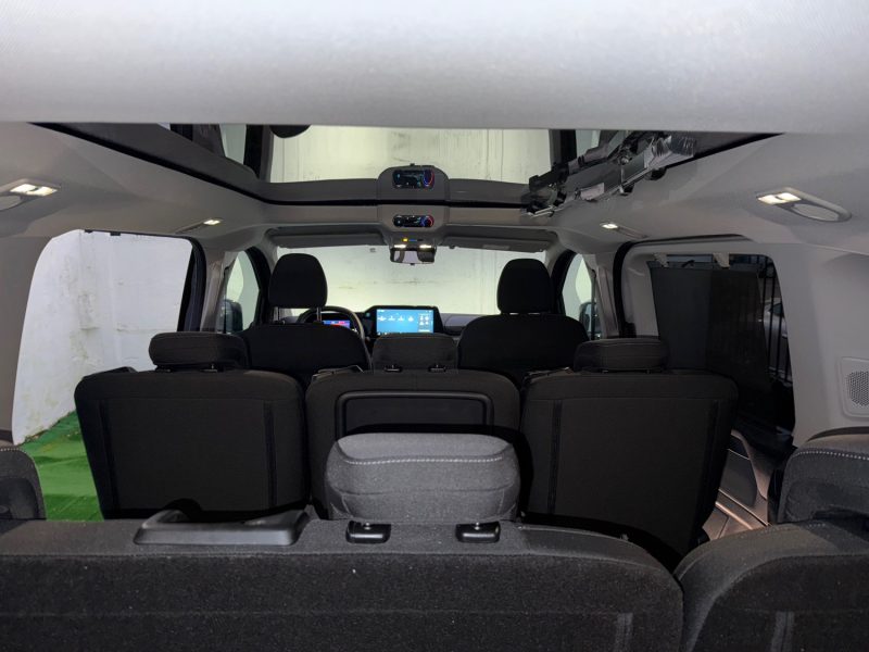 FORD TOURNEO C 340 L1H1 2.5 DURATEC 232 PHEV TITANIUM/GARANTIE CONSTRUCTEUR 12 MOIS/ORIGINE FRANCE 2025