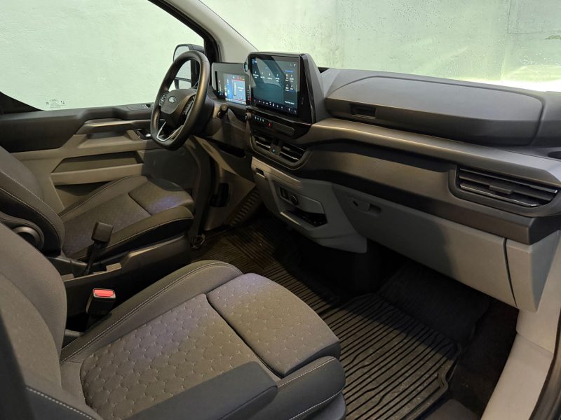 FORD TOURNEO C 340 L1H1 2.5 DURATEC 232 PHEV TITANIUM/GARANTIE CONSTRUCTEUR 12 MOIS/ORIGINE FRANCE 2025