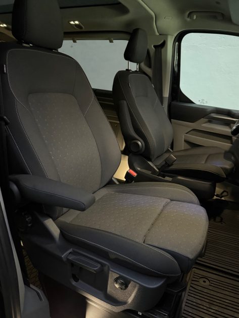 FORD TOURNEO C 340 L1H1 2.5 DURATEC 232 PHEV TITANIUM/GARANTIE CONSTRUCTEUR 12 MOIS/ORIGINE FRANCE 2025