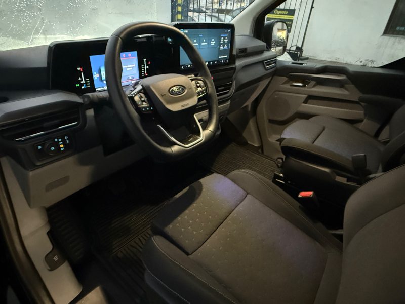 FORD TOURNEO C 340 L1H1 2.5 DURATEC 232 PHEV TITANIUM/GARANTIE CONSTRUCTEUR 12 MOIS/ORIGINE FRANCE 2025
