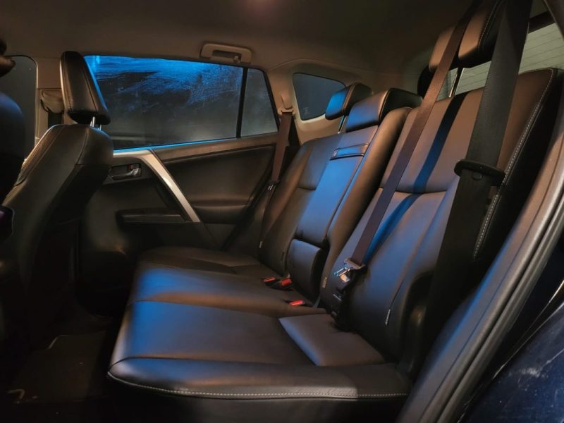 TOYOTA RAV4 184CH HYBRIDE 2WD CVT BLACK EDITION