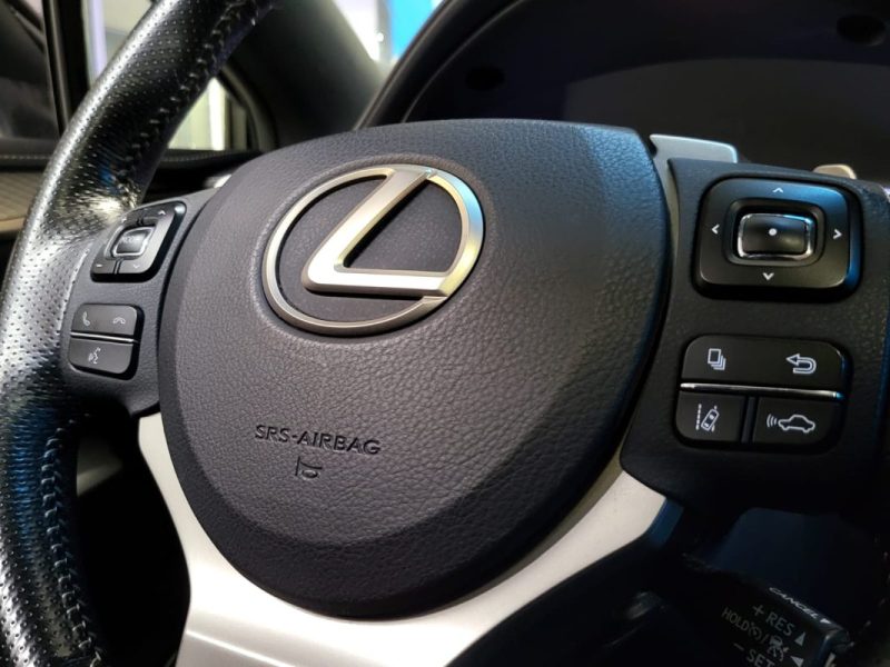 LEXUS NX300H 2.5 300h F Sport AWD 4x4  / TOIT PANORAMIQUE / ATTELAGE / SUIVI Lexus