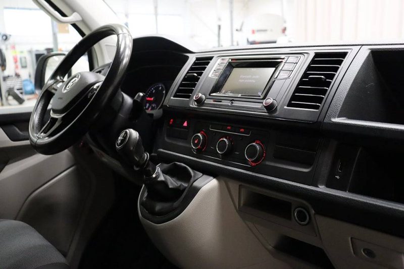 Volkswagen Transporter 2.0l 102ch / GARANTIE 12 MOIS / SIEGES CHAUFFANTS / IDEAL AMENAGEMENT 