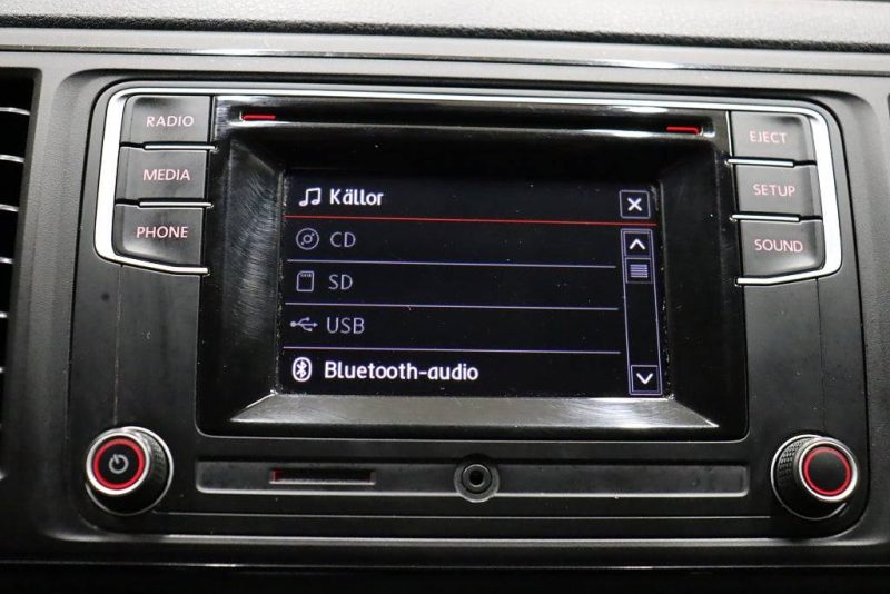 Volkswagen Transporter 2.0l 102ch / GARANTIE 12 MOIS / SIEGES CHAUFFANTS / IDEAL AMENAGEMENT 