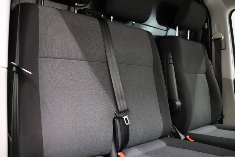 Volkswagen Transporter 2.0l 102ch / GARANTIE 12 MOIS / SIEGES CHAUFFANTS / IDEAL AMENAGEMENT 