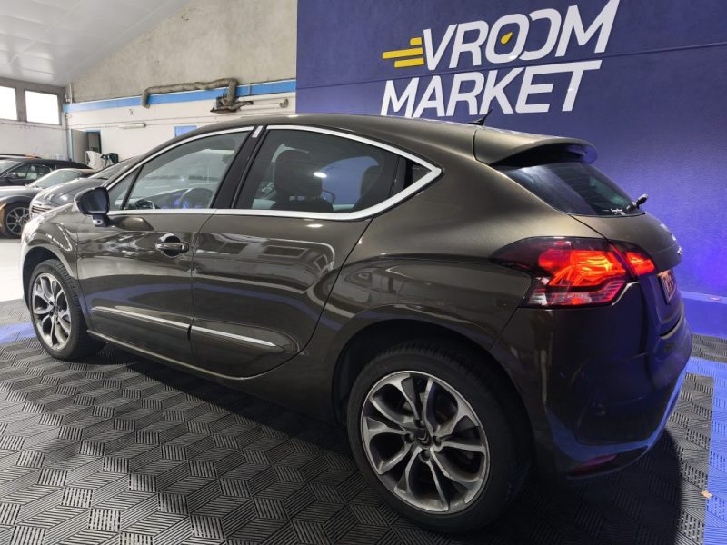 CITROEN CITROEN DS4 1.6 THP 200CV - FINITION SPORT CHIC - FAIBLE KILOMETRAGE  1.6 THP 200CH SPORT CHIC 2012