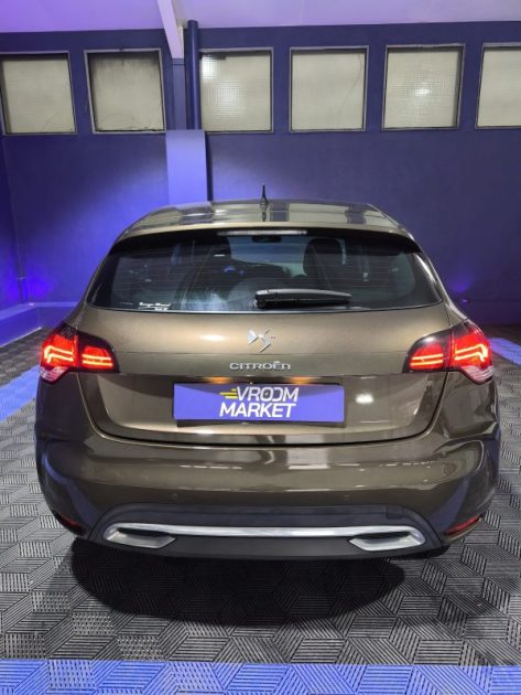 CITROEN CITROEN DS4 1.6 THP 200CV - FINITION SPORT CHIC - FAIBLE KILOMETRAGE  1.6 THP 200CH SPORT CHIC 2012