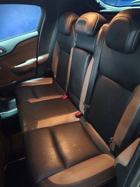 CITROEN CITROEN DS4 1.6 THP 200CV - FINITION SPORT CHIC - FAIBLE KILOMETRAGE  1.6 THP 200CH SPORT CHIC 2012