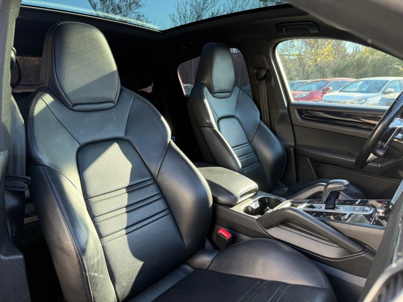 PORSCHE CAYENNE COUPÉ  3.0 V6 462CH E-HYBRID 2021