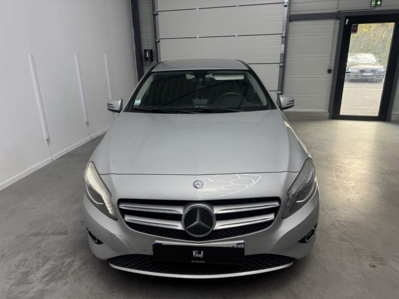 MERCEDES CLASSE A 180 BVA 7-G DCT A Pack INTUITION - Jantes AMG - GARANTIE 12 MOIS 