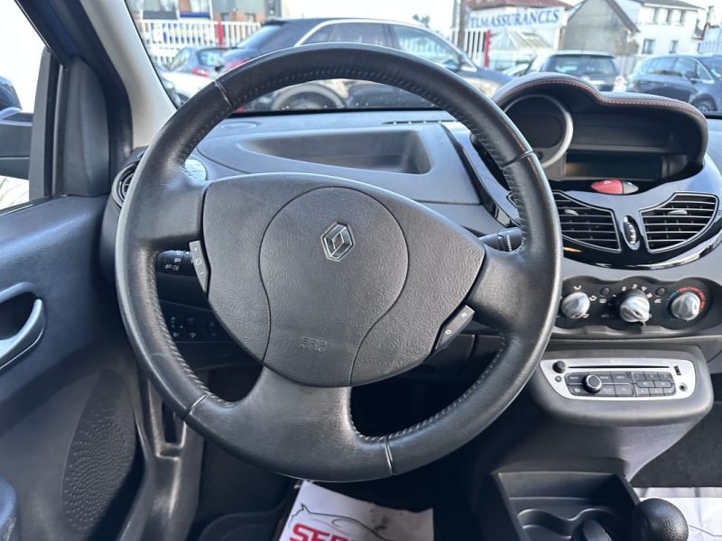 RENAULT TWINGO II  1.2 16V 75CV DYNAMIQUE BVR5