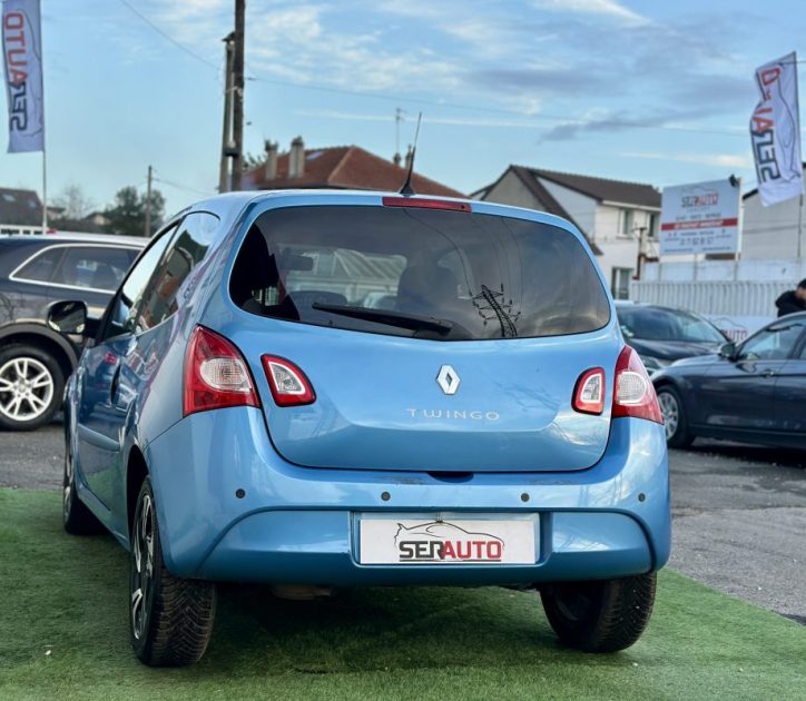 RENAULT TWINGO II  1.2 16V 75CV DYNAMIQUE BVR5