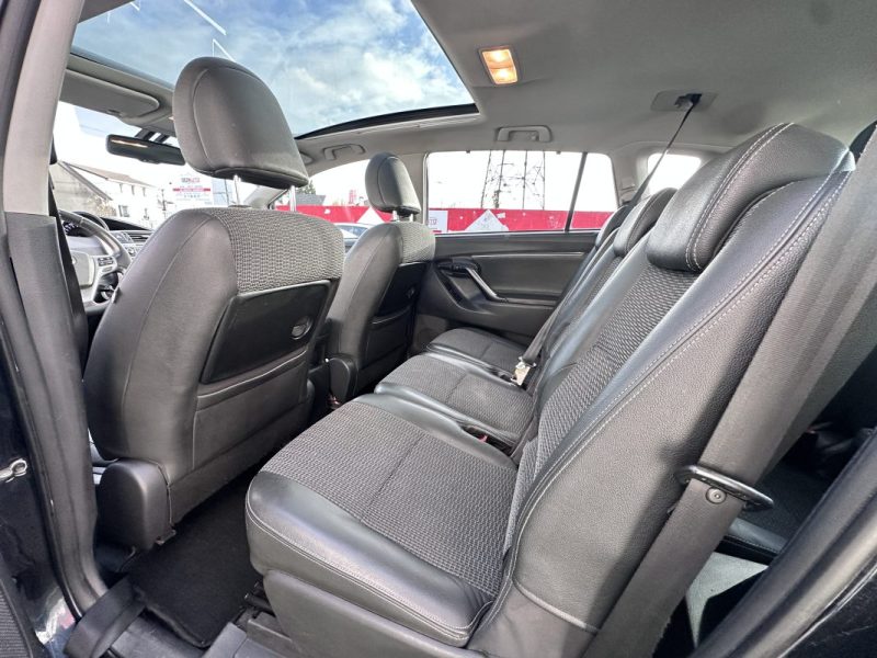 TOYOTA VERSO 112 D-4D BUSINESS 7 PLACES