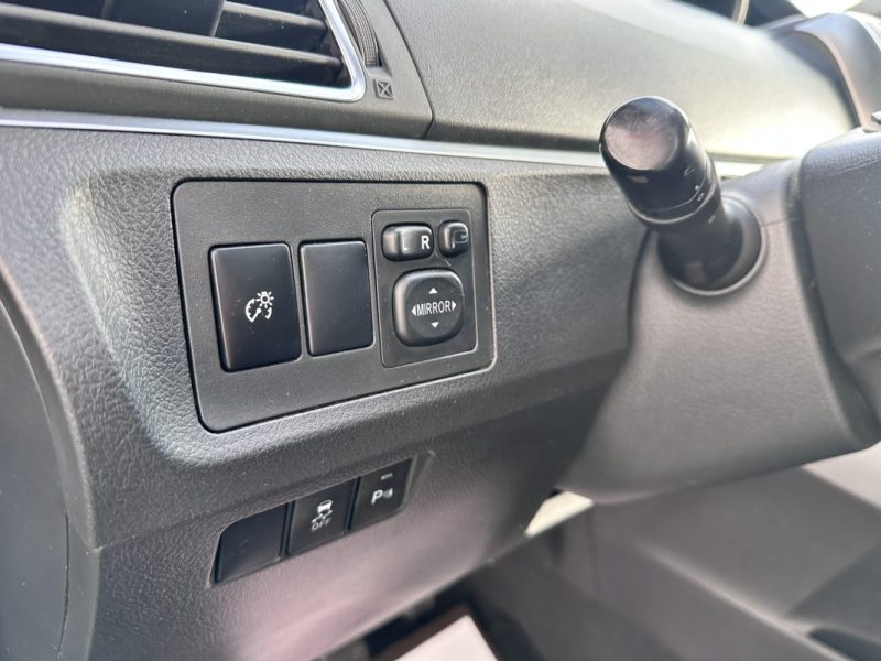 TOYOTA VERSO 112 D-4D BUSINESS 7 PLACES