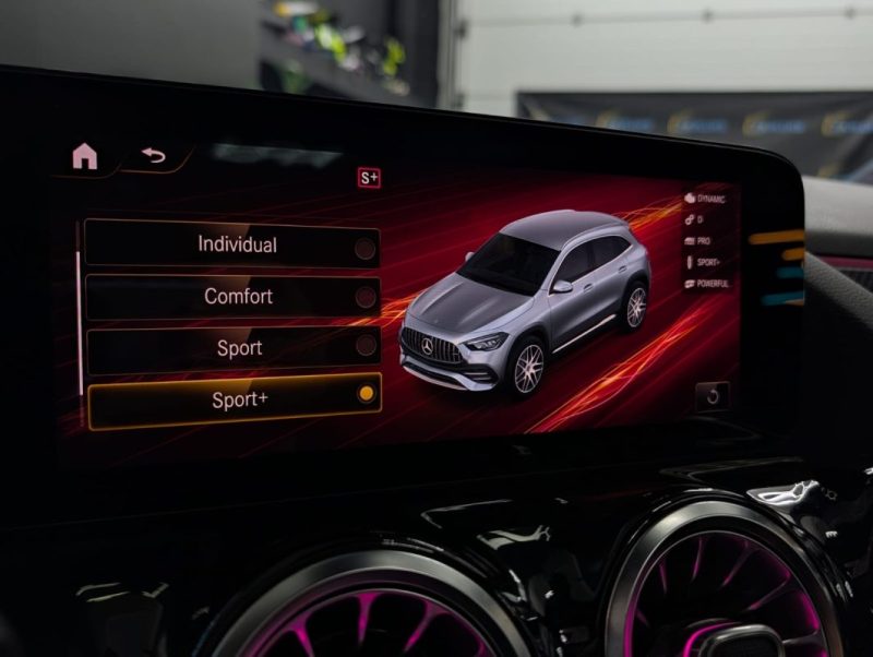 MERCEDES GLA 45 S AMG 421CH S 4MATIC + 8G-DCT  