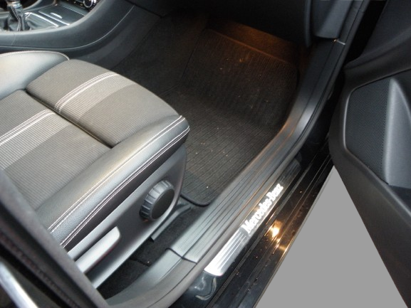 MERCEDES CLA SHOOTING BREAK 200 D 136 CH AMG LINE 2018