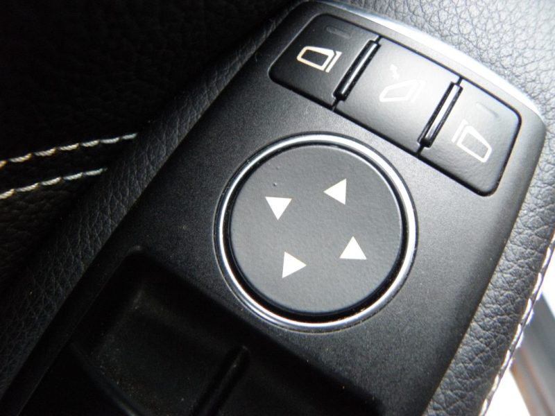 MERCEDES CLA SHOOTING BREAK 200 D 136 CH AMG LINE 2018