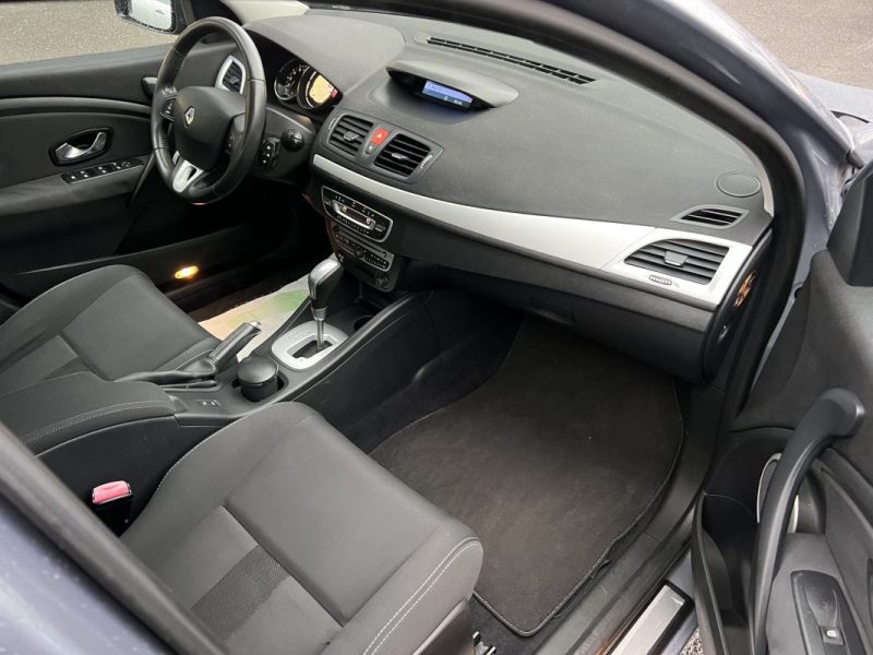 RENAULT MEGANE 3 III 2.0 16V 140 Cv BOITE AUTOMATIQUE 5 PORTES - GARANTIE 1 AN