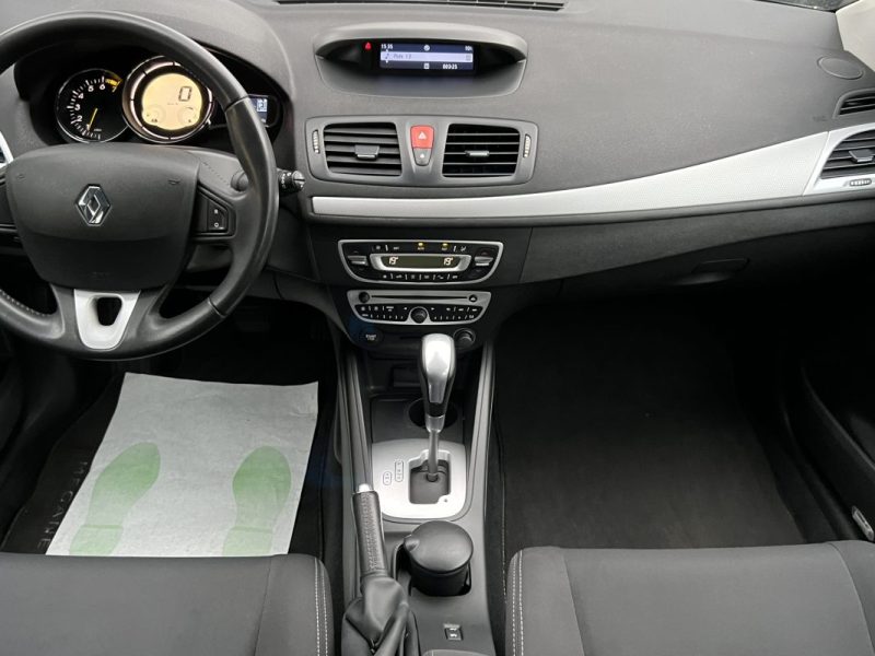 RENAULT MEGANE 3 III 2.0 16V 140 Cv BOITE AUTOMATIQUE 5 PORTES - GARANTIE 1 AN