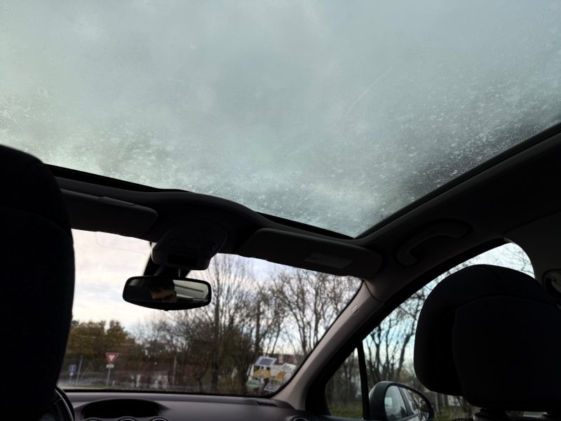 PEUGEOT 308 1.6 VTI 120CH CONFORT PACK - Radar AV / AR - Toit Pano / Révisée & Garantie 6 mois. 