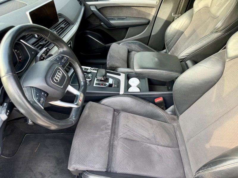 AUDI Q5 2.0 TDI 163CH S-LINE EXECUTIVE QUATTRO  Toit Ouvrant