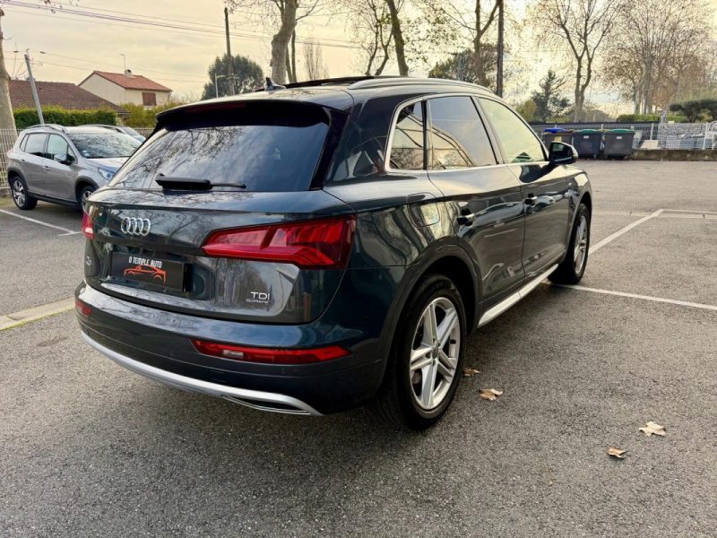 AUDI Q5 2.0 TDI 163CH S-LINE EXECUTIVE QUATTRO  Toit Ouvrant