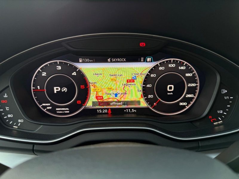 AUDI Q5 2.0 TDI 163CH S-LINE EXECUTIVE QUATTRO  Toit Ouvrant