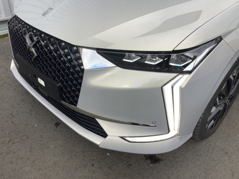 DS DS 4 BlueHDi 130 EAT8 Opera