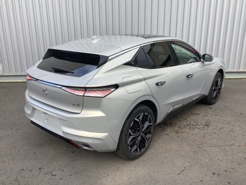 DS DS 4 BlueHDi 130 EAT8 Opera