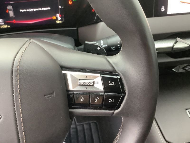 DS DS 4 BlueHDi 130 EAT8 Opera