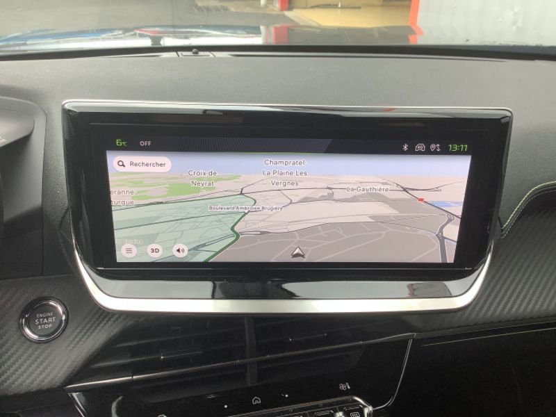 Peugeot 2008 PureTech 130 S&S EAT8 GT