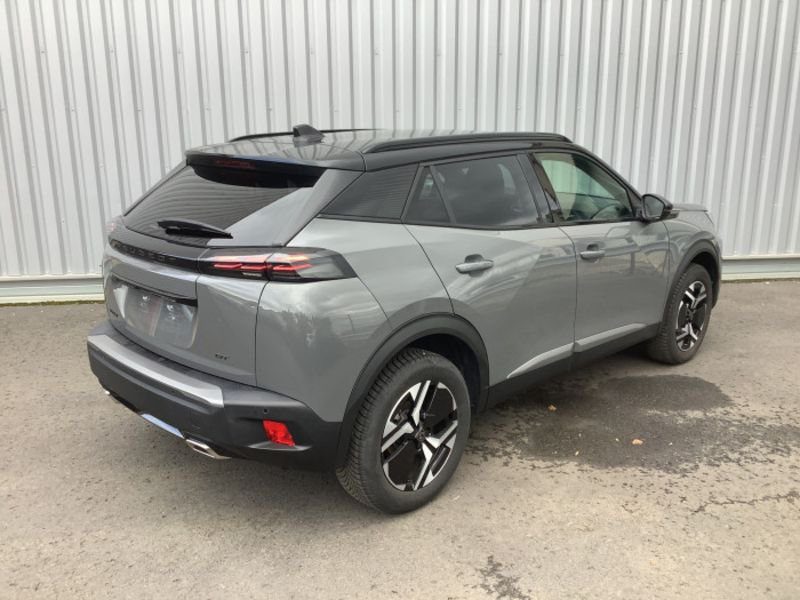 Peugeot 2008 PureTech 130 S&S EAT8 GT