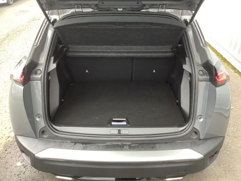 Peugeot 2008 PureTech 130 S&S EAT8 GT