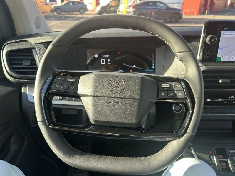 Citroën Jumpy M CabAppro 2.2 D 180 EAT8 5pl PackPremiumConnect JA17 Pack Look Camera