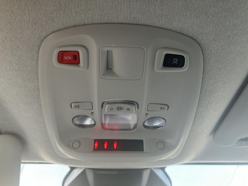 Citroën Jumpy M CabAppro 2.2 D 180 EAT8 5pl PackPremiumConnect JA17 Pack Look Camera