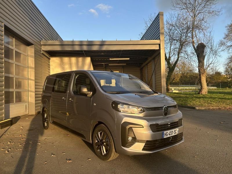 Citroën Jumpy M CabAppro 2.2 D 180 EAT8 5pl PackPremiumConnect JA17 Pack Look Camera